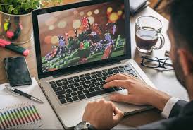 Online Gambling with Privacy Coins 30